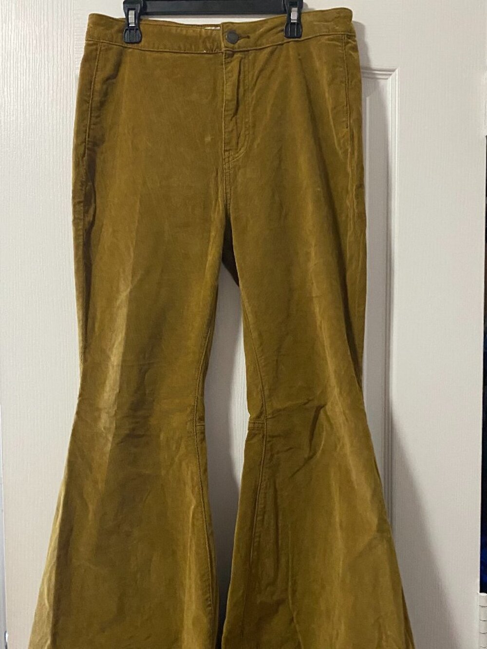Free People Retro Just Float On Corduroy Ultra Wide Flare Boho Pants Mustard 29 - Picture 2 of 10